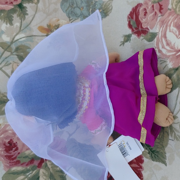 Vintage Disney Parks It's a Small World India Doll with Veil 9" x 5" NWT - Picture 6 of 11